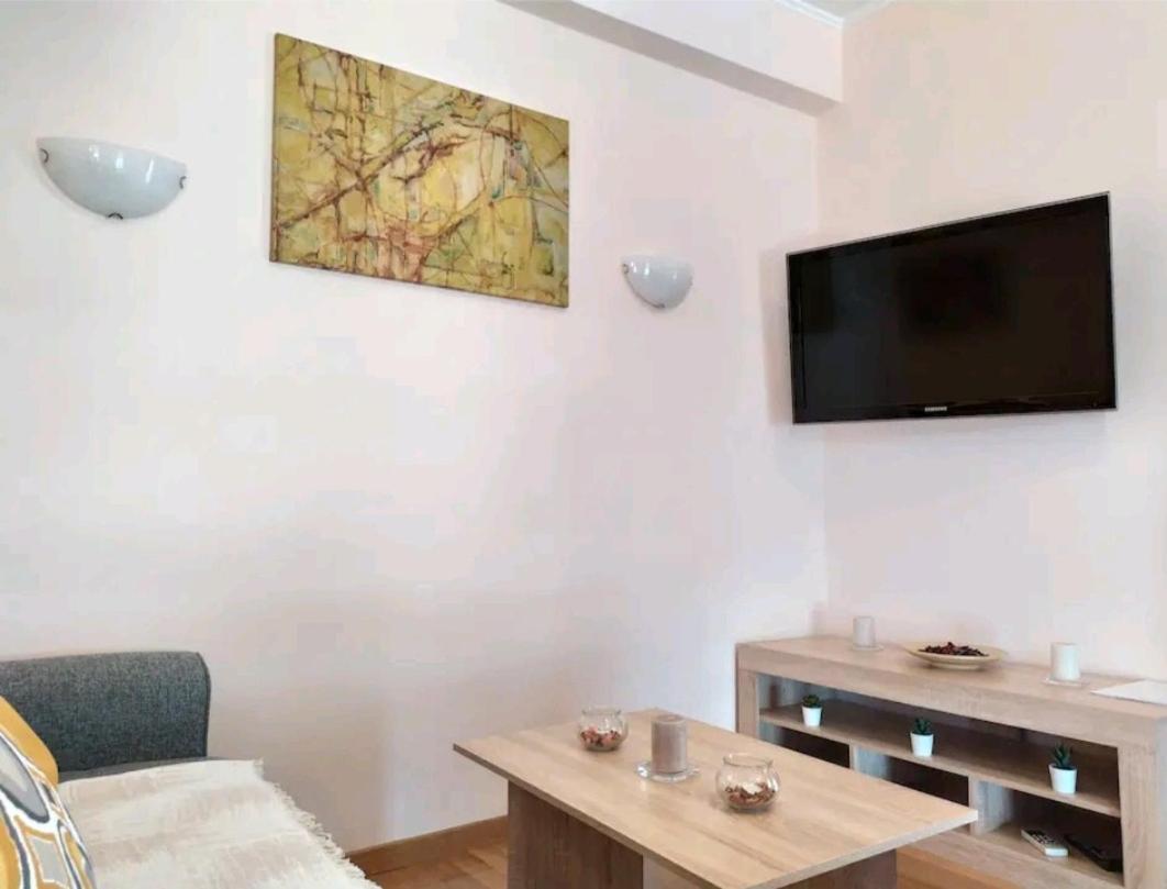 Stylish -Modern Apartment Heart Of Marousi Атина Екстериор снимка